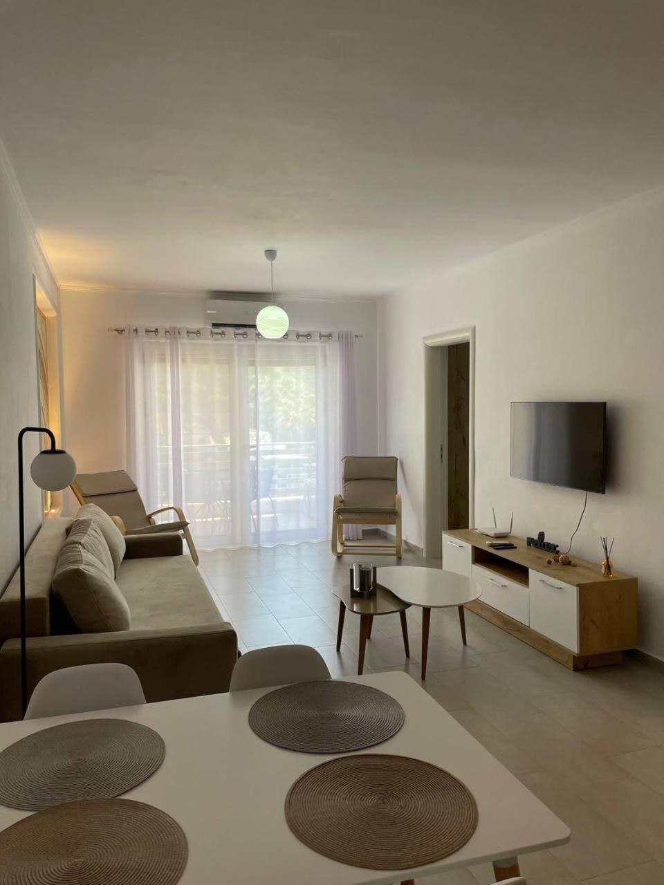 Sunlit 594 Apartamento Durrës Exterior foto